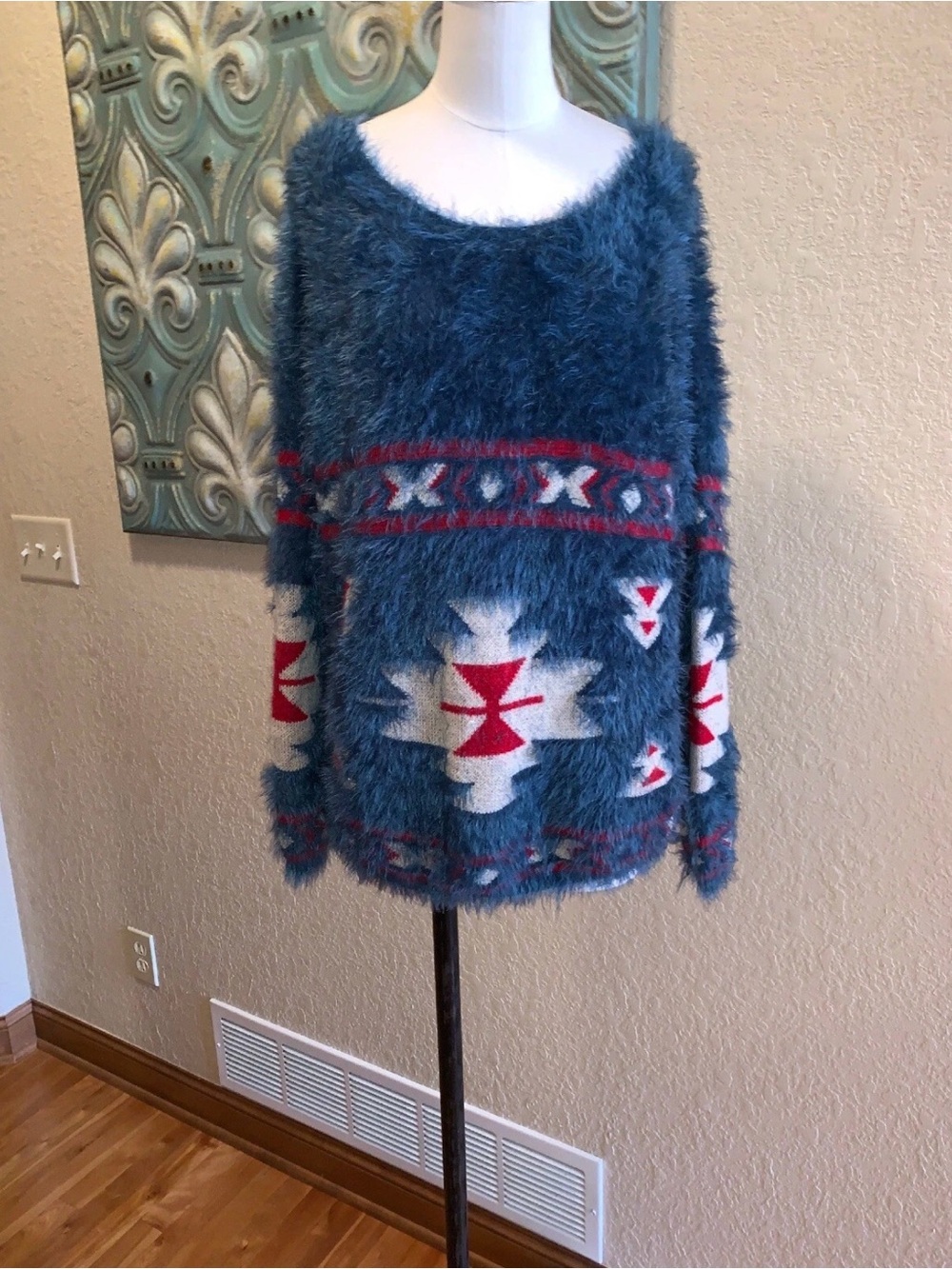 Yumi Fuzzy Aztec Southwestern Sweater Womens US 2/4 Blue Red Boho - Picture 4 of 10